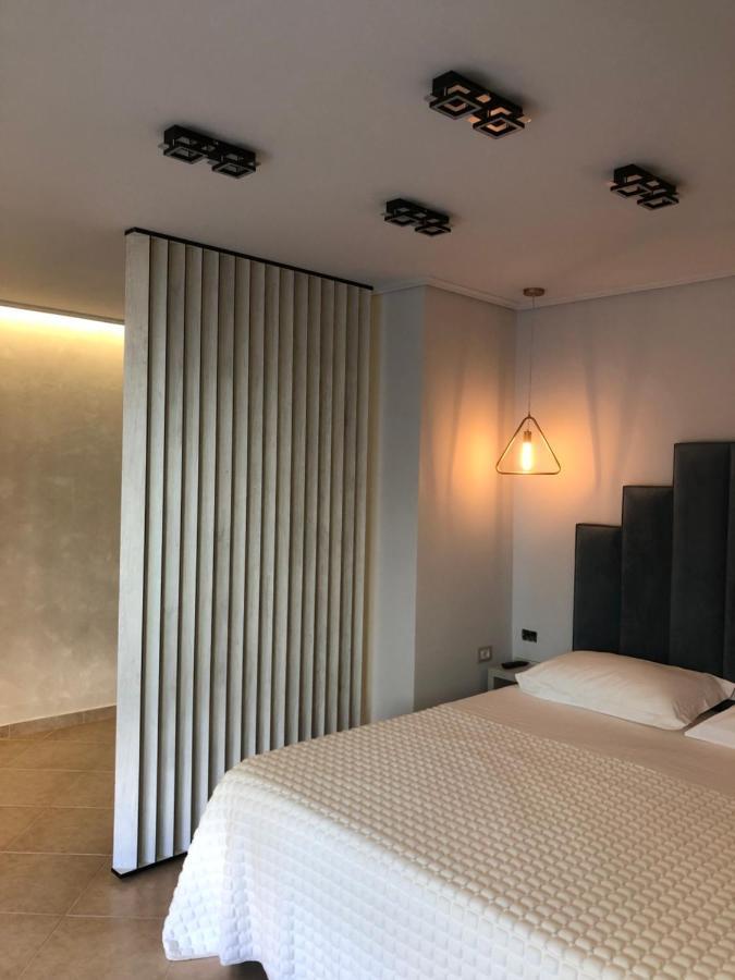 Lyden Hotel Golem  Eksteriør billede
