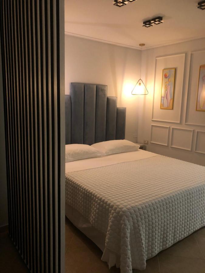 Lyden Hotel Golem  Eksteriør billede